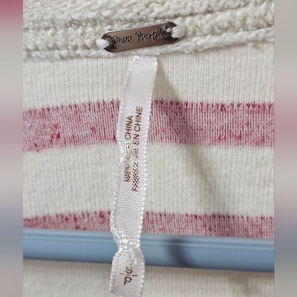 Free People Red And Off White Striped Jacket, Size Small, Like New - Picture 4 of 5